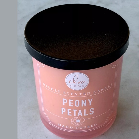 DW HOME CANDLE PEONY PETALS MINI SCENTED NEW 3.8oz - Picture 2 of 3